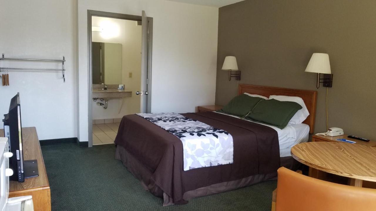 Travelers Inn & Suites Sumter Zewnętrze zdjęcie