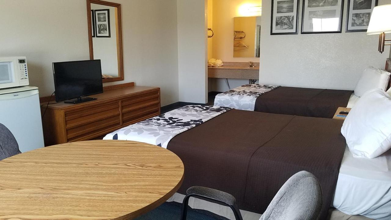 Travelers Inn & Suites Sumter Zewnętrze zdjęcie